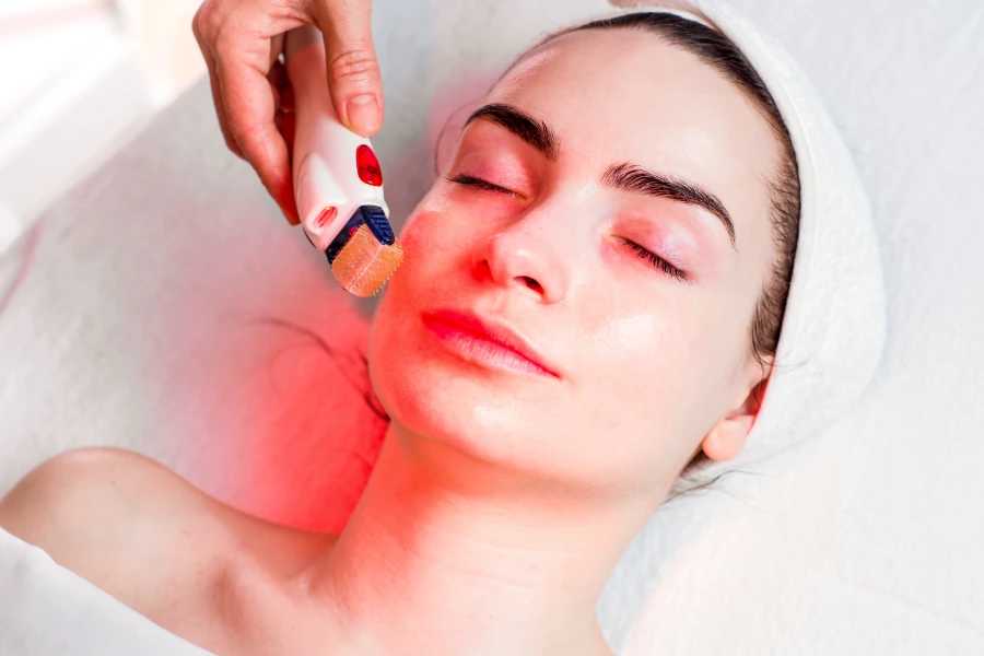 Hoe rood lichttherapie je huid en gezondheid kan verbeteren