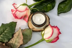 hydraterende-gezichtscreme-jojoba-rozen-bio-2.jpg