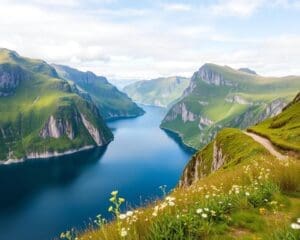 Wandelen langs de fjorden van Noorwegen