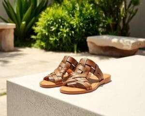 Bottega Veneta sandalen: Voor minimalistische elegantie in de zomer